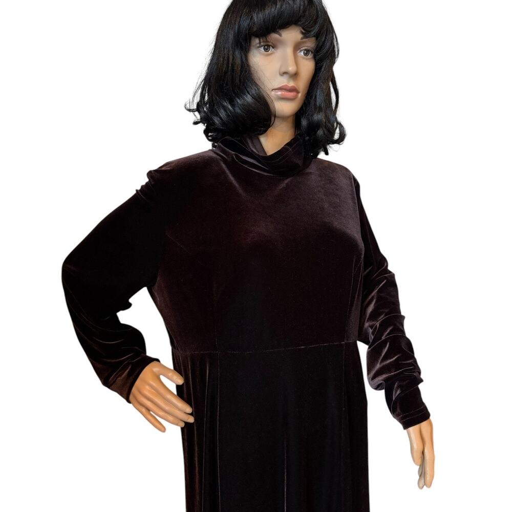 American Vintage MODA INT'L Brown Velvet Turtleneck Maxi Dress  size large - Picture 6 of 11